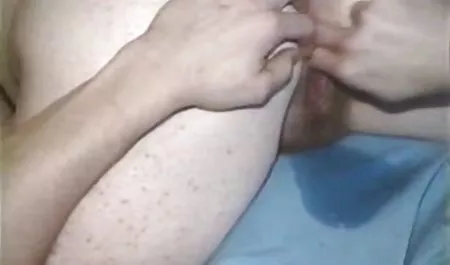 سرگیجه مو قرمز,همان کلیپ سکسی پسر با مادر زن زیبا