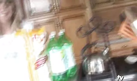 جان فیلم سکسی مادر پسر داستانی خود را خانه دار