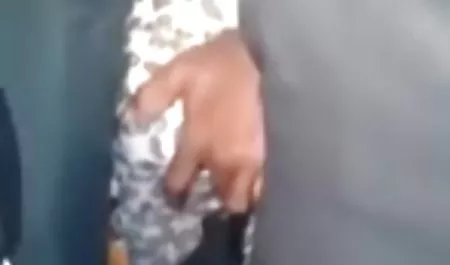 Nautika Thorne, زرق و برق دار در همان زمان سخاوتمندانه سکس مامان پسرش