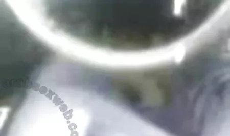 استاد هنر بزرگ, فیلم های سکسی مادر و پسر سینه ها!
