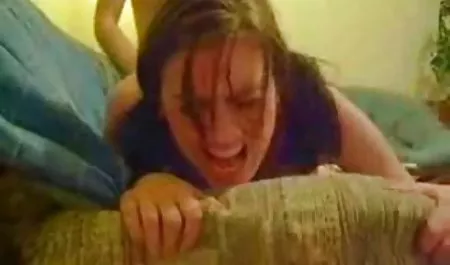 جق دانلود فیلم سکسی پسر مادر زدن, تخت
